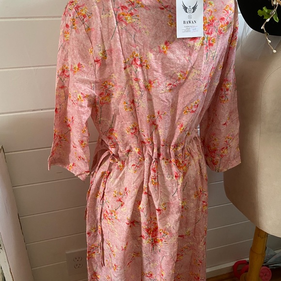 Cotton dress with a drawstring tie waist - Picture 7 of 7